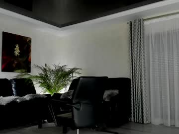 webcam girl ingridblondy94 image #9325035