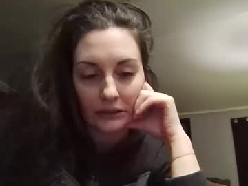 Cam for sadmilfandcookies