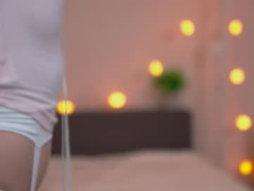 webcam girl tiny_miracle image #7165532