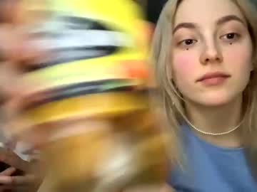webcam girl holydori image #1458595