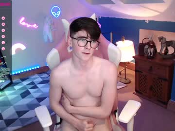 webcam man alfiegreenxxx image #1073487
