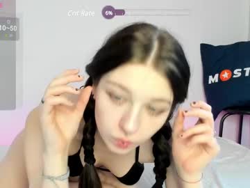 webcam girl shycinderella image #8218833