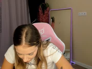 webcam girl lori_blush image #7748400