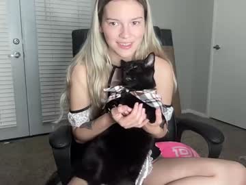 webcam girl sarahcupcakes2005 image #5203665