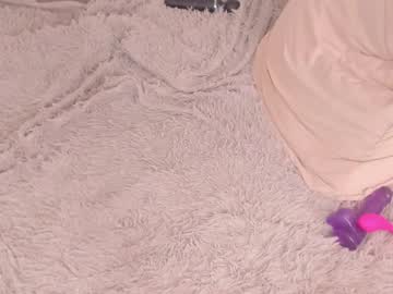 webcam girl _servuss_ image #2044146