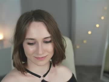 webcam girl monimauve_ image #5220449
