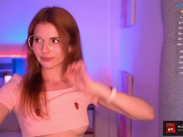 webcam girl sweetkira555 image #2663652