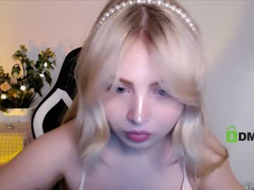 webcam girl shy_blondiee image #3729069