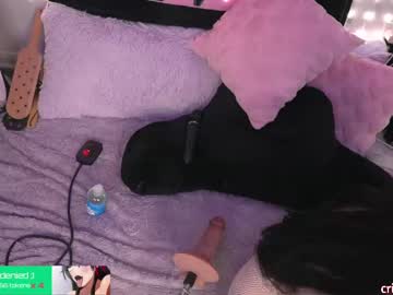 webcam girl crimsonkitten image #9479952