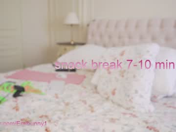 webcam girl emilia98xxx image #2585771