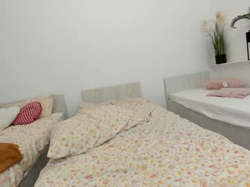webcam girl ehotlovea image #9670381