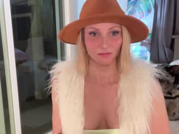 webcam girl kaileeshy image #5332736