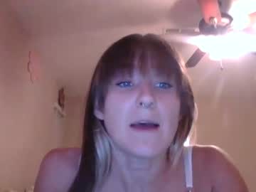 webcam girl pixxxiebby image #2390196