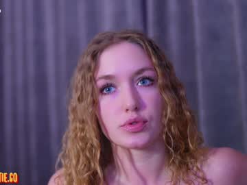 webcam girl _taylor_swift image #9709433