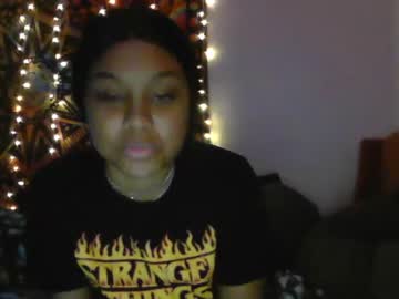webcam girl clichshay image #6032409
