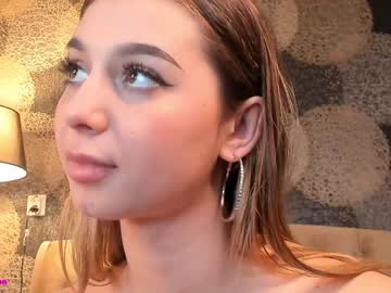 webcam girl crystalreves image #1217905