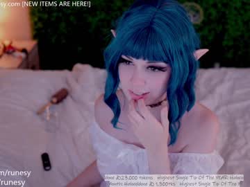 webcam girl runesy image #4636021