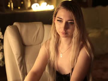 webcam girl owlluree image #6150466