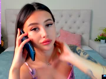 webcam girl cassynash image #3543540