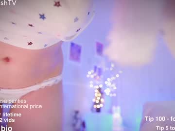webcam girl cherrycrush image #8398996