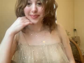 webcam girl itsmiralou image #4214908