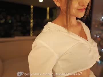 webcam girl honeyco57 image #5935718