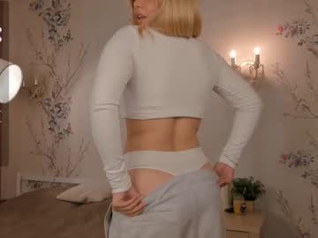 webcam girl loraalvey image #7878297
