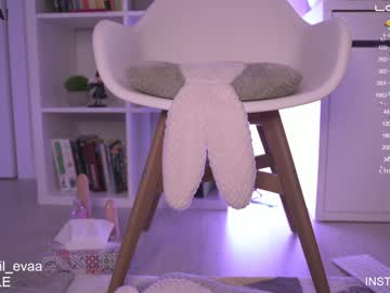 webcam girl lil_eva image #2930308