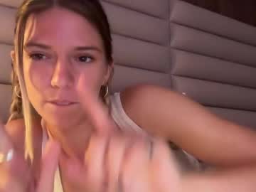 webcam girl oliviahansleyy image #7678536