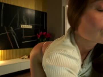 webcam girl lisa_schiele image #9321305
