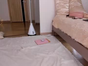 webcam girl roxy_blue_eyed_ image #7492747