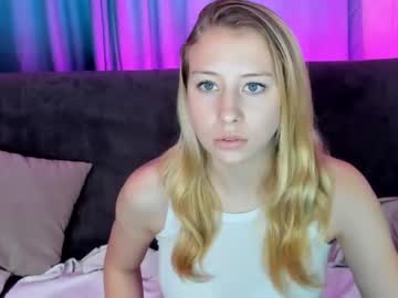 webcam girl emily_tayl0r image #3093123