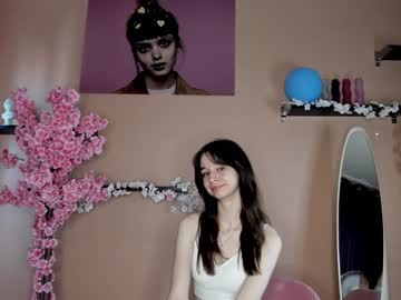 Cam for emmi_sunshine