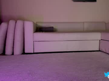 webcam girl hollyextra image #7260459