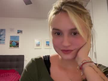 webcam girl sarahsapling image #5451811