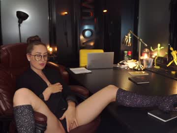 webcam girl xxx_downtown_xxx image #131542