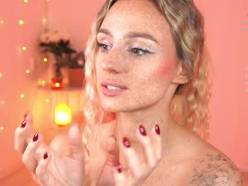 webcam girl artease image #5967438