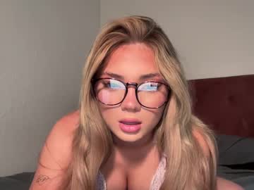webcam girl lolkylie image #9405041