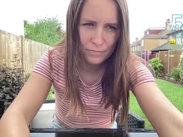 webcam girl eatmypie69 image #1795978