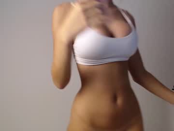 webcam girl trixie_taylor image #6006034