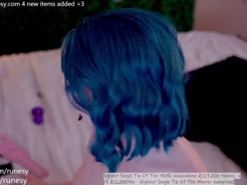 webcam girl runesy image #5289583
