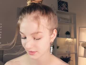 webcam girl _magic_smile_ image #9278435