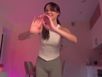 webcam girl kateuwugirl image #8009027
