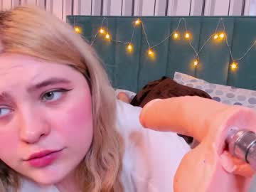 webcam girl miraclark1 image #1686134