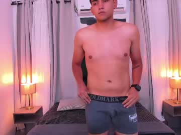 webcam man burning_wallen image #9564793