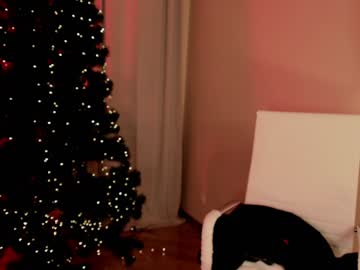 webcam girl hollyextra image #8438453
