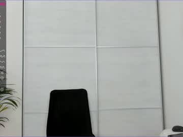 webcam girl elizabeth__gray image #2879577