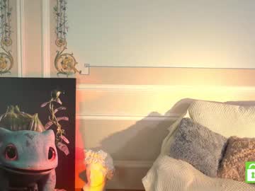 webcam girl ella_knockers_xl image #5279553