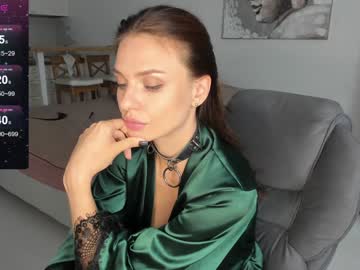 webcam girl lili_and_niki image #7576529