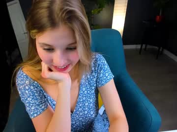 webcam girl milablush image #4356065